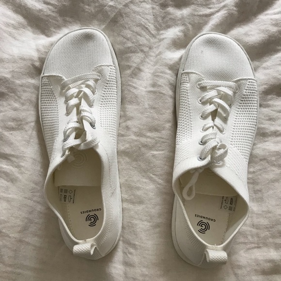 Groundies Barefoot Sneakers- size 43 (womens 11/12) - Picture 1 of 3